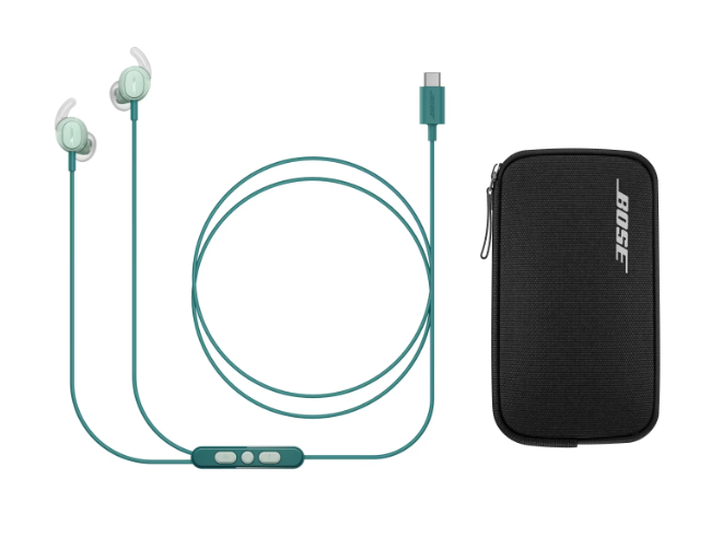 듀드롭 민트 보스 유선 이어버드의 USB-C 케이블과 지퍼형 보관 케이스